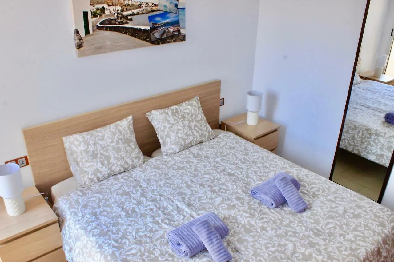 Sunny Ocean View Apartment Порис-де-Абона 0*,  Испания